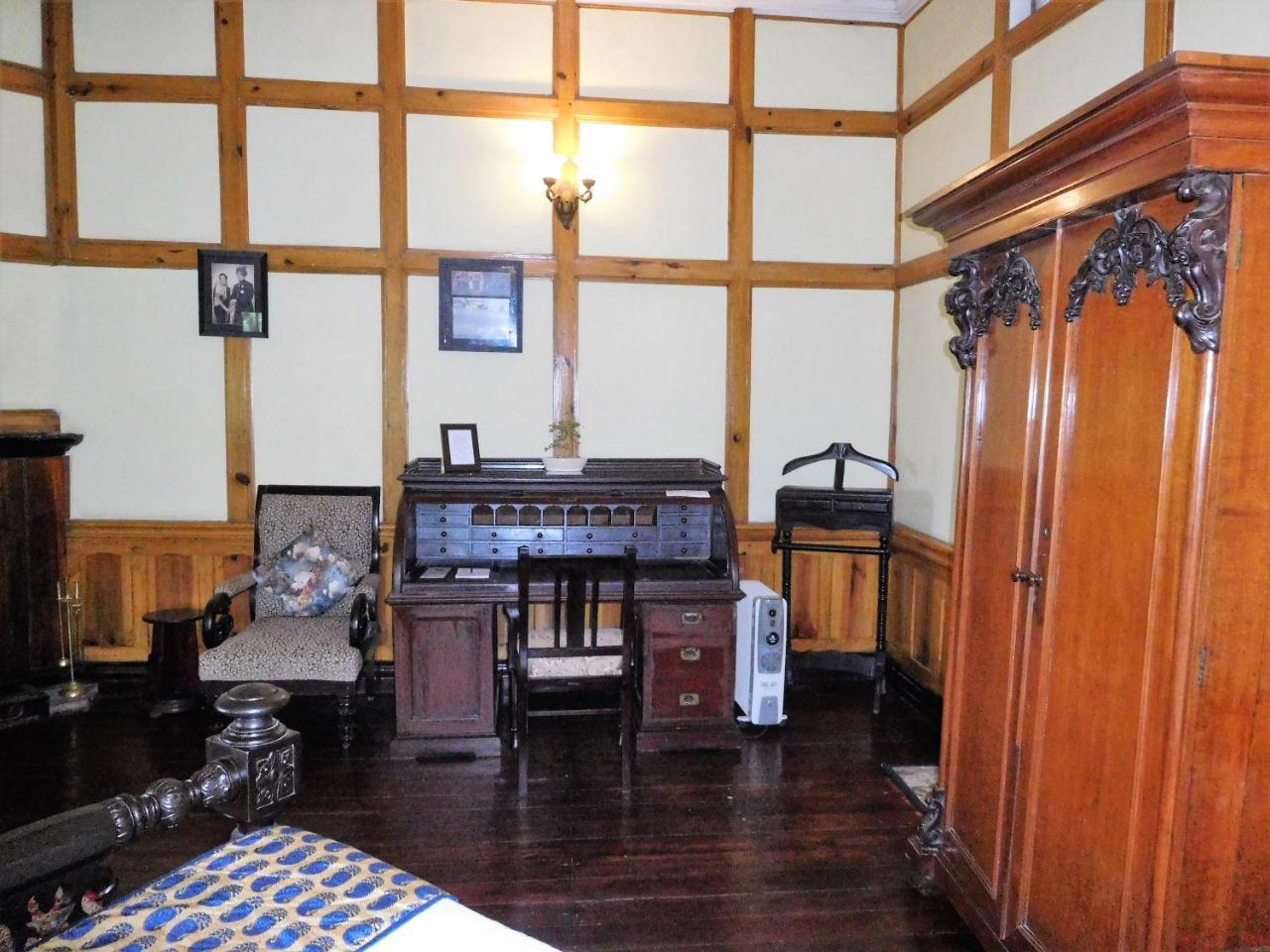 The Heritage Club - Tripura Castle Hotel And Spa シロン エクステリア 写真