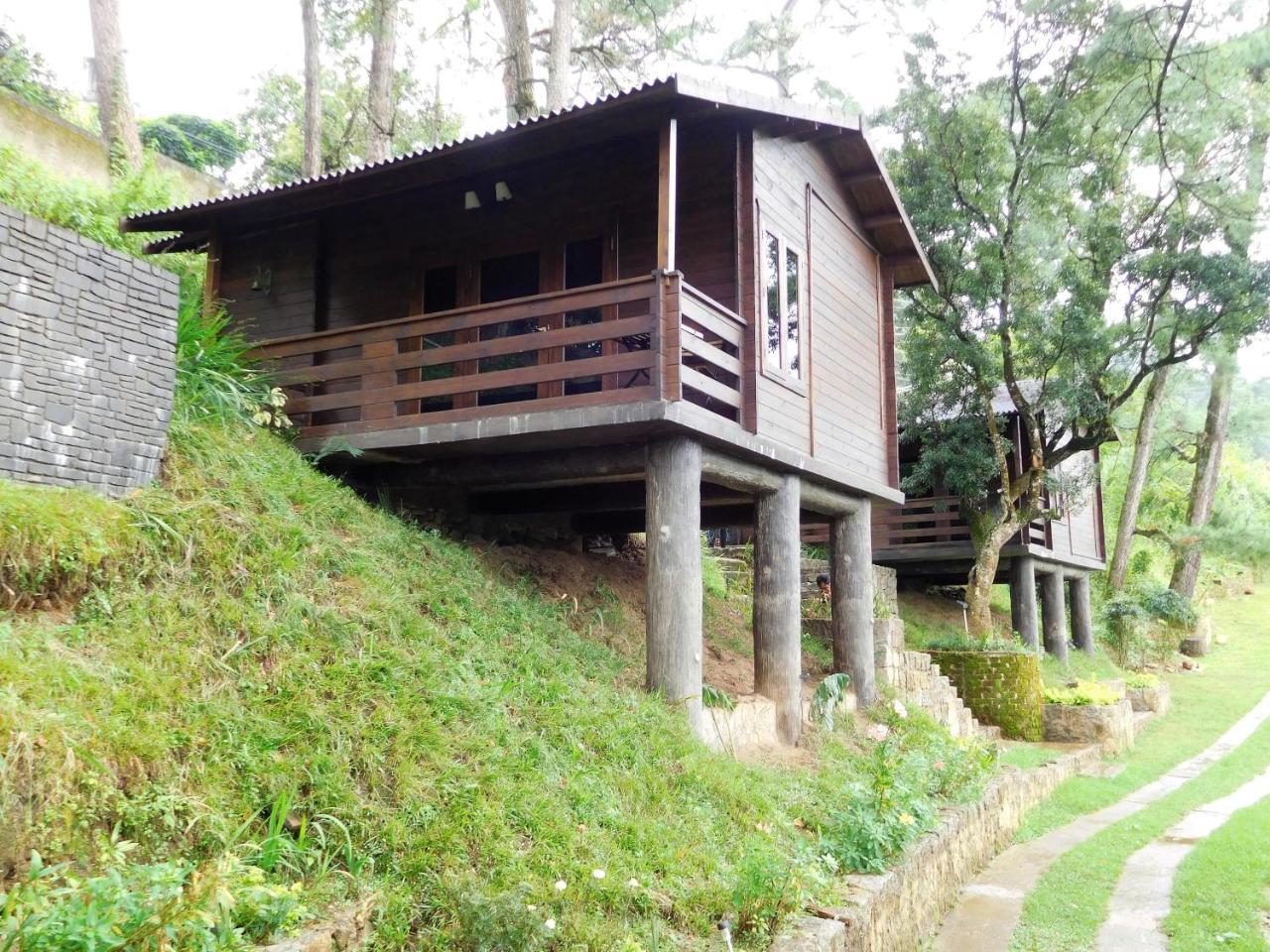 The Heritage Club - Tripura Castle Hotel And Spa シロン エクステリア 写真
